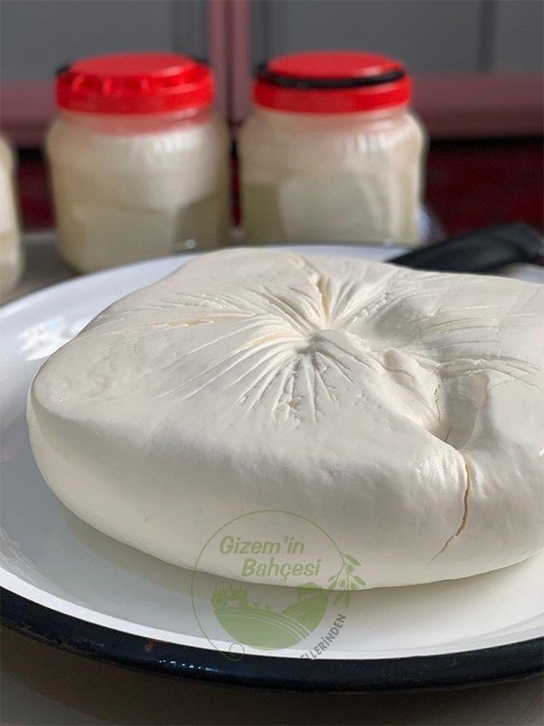 Gizemin Bahçesi Köy Peyniri 1 Kg.